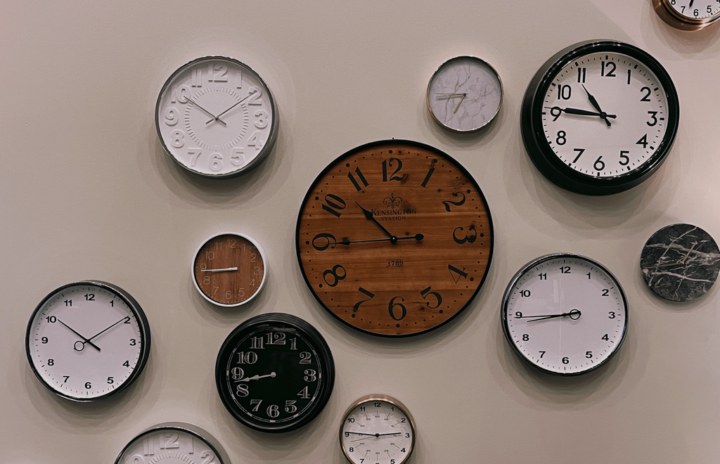 Bludekor - Clocks and alarm clocks